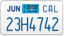 Load image into Gallery viewer, 2002 CALIFORNIA MOTORCYCLE LICENSE PLATE

